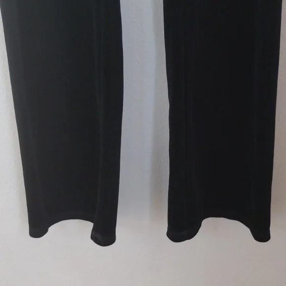 Y2K Juicy Couture Black Velour Track Pants Wide Leg Low Rise Graphic Logo Sz XS - Picture 3 of 6